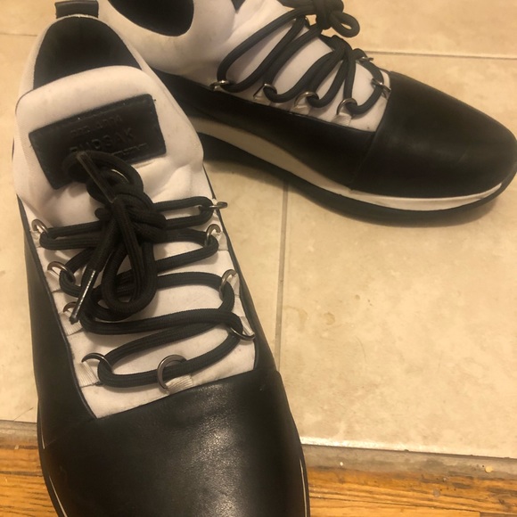 Rudsak Sneakers EU42 - Picture 2 of 3